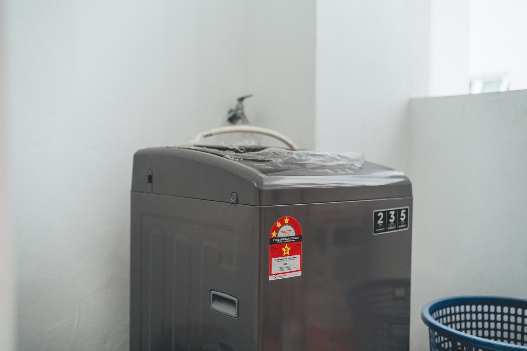 Twin Galaxy Jet Black 3br6pax Balcony Nr Ksl By Ourstay