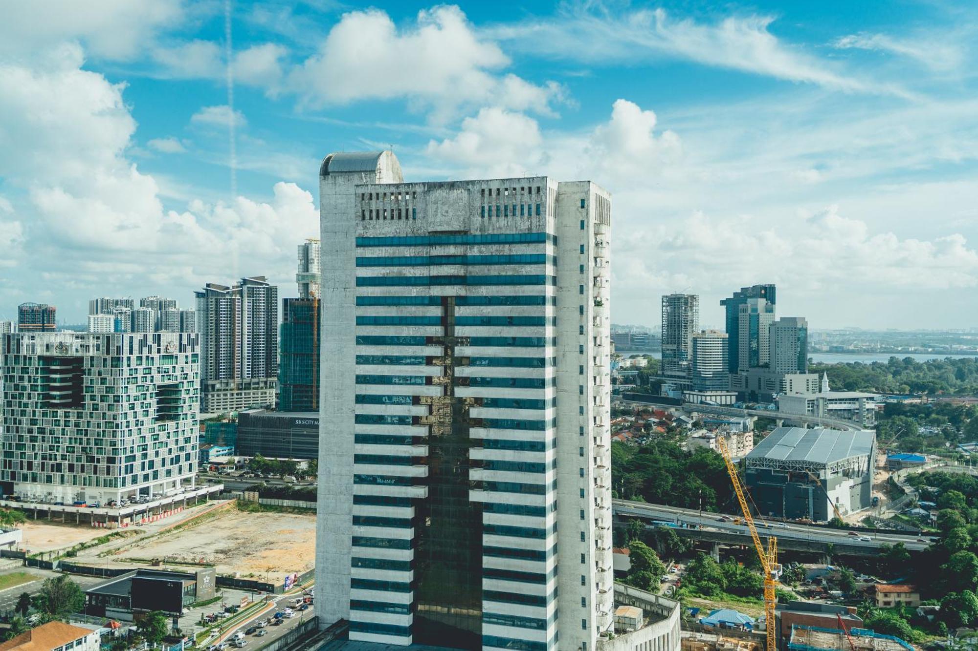 Twin Galaxy Jet Black 3br6pax Balcony Nr Ksl By Ourstay Pangsapuri Johor Bahru
